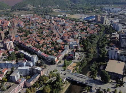 Kosovë, hapet ura e re për këmbësorë mbi lumin Ibër