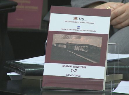 Botimet e reja të Arkivit, në auditorin e Arkivit prezantohen librat studimorë 