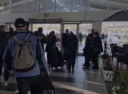 Festat e fundvitit, nisin lundrimet e dyfishuara të trageteve nga Durrësi drejt porteve italiane