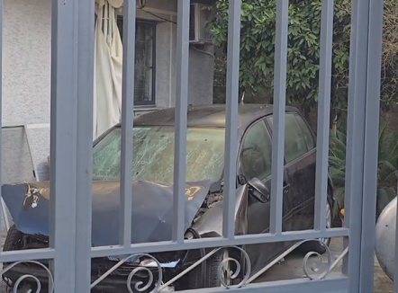 E parkuar në oborrin e banesës, tritol automjetit të nipit të ish prokurorit