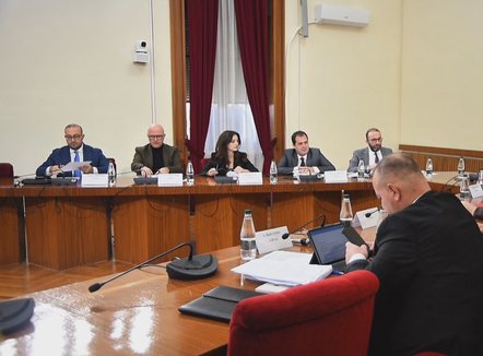 Imuniteti i Ballukut, PS mban pezull SPAK, shtyn mbledhjen pa afat