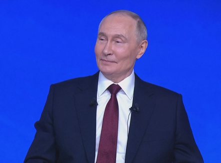 “Besoj në Zot dhe është rus!”, Putin: Jam i dashuruar, besoj në dashuri me shikim të parë