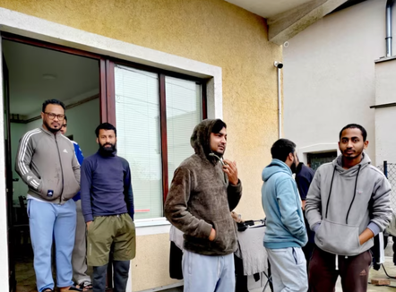 Punëtorët nga Nepali nën presion dhe pasiguri në Serbi