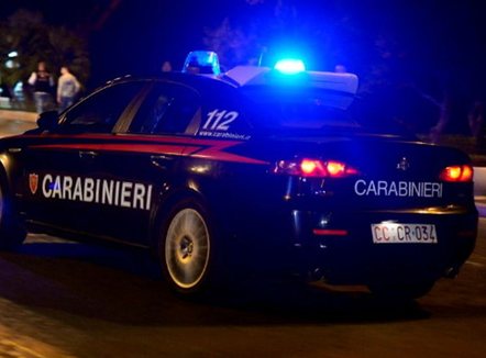 Tentoi arratisjen pas një grabitjeje, karabinierët plagosin 20-vjeçarin shqiptar