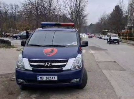 Plagosën dy persona në Kukës, shpallen në kërkim vëllezërit