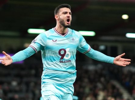 “Shyqyr që e kemi, por nuk dimë ta përdorim” Legjenda Zmijani flet për Armando Brojën