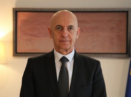 Kosovë, Kelmendi lirohet nga posti i ushtruesit të detyrës së Kryeprokurorit të Shtetit