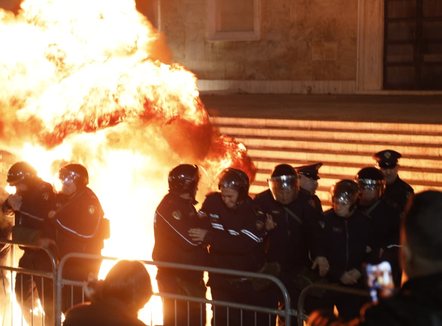 Protesta e opozitës, Policia arreston 4 persona