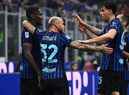 Dëmtim në gju, Interit i zbrazet reparti i sulmit