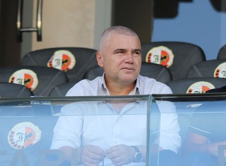 Flamurtari përgatit goditjen e madhe në janar, bisedime me ish-sulmuesin e Kombëtares