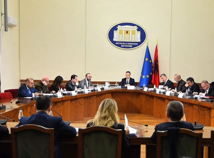 PD kërkon mbledhje urgjente për Ballukun, i drejtohet Kryetarit të Kuvendit