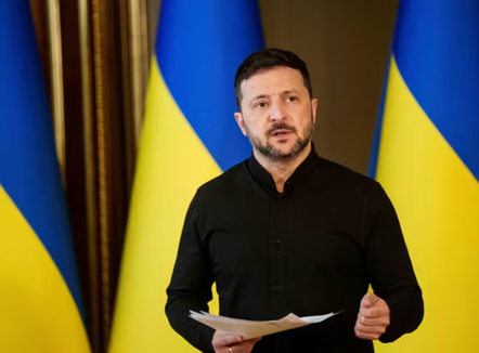 Urimi i Zelensky-t për Krishtlindje: Të gjithë urojmë vdekjen e Putinit, zotit i kërkojmë vetëm paqe