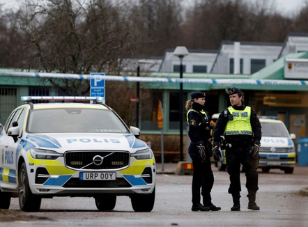 Sulm në Suedi, një viktimë dhe dy të plagosur. Policia vret agresorin 