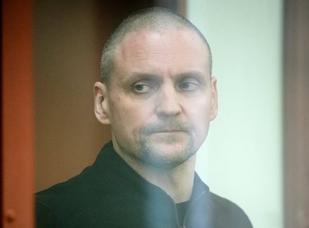 Udhëheqësi i opozitës ruse dënohet me gjashtë vjet burg