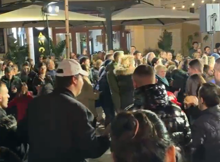 Festat e fundvitit, Vlora ‘ndizet’ nga këngët e vallet