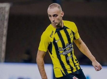 E ardhmja e Mario Mitajt në dyshim, klubi arab kërkon ta shesë