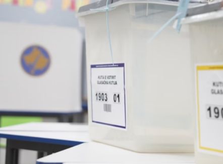 Zgjedhjet në Kosovë, shkon në mbi 28% pjesëmarrja në votime