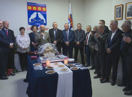 Shoqata “Tirana”, 34-vjet histori, në mbrojtje të interesave të shqiptarëve