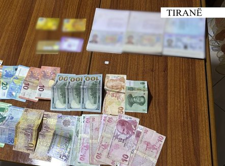 Ushtronin prostitucion në një apartament me qira, arrestohen dy kineze dhe një tajlandeze