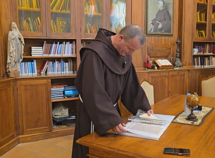 85 vite pas vdekjes, “shqiptarët ende nuk e njohin si duhet At Gjergj Fishtën”