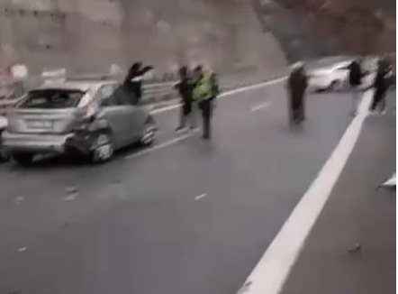 Aksident edhe te Rruga e Kombit