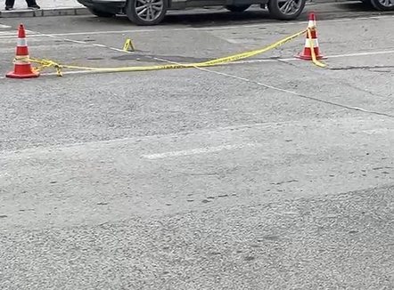 22-vjeçari aksidenton me makinë të moshuarin te vijat e bardha në Vlorë