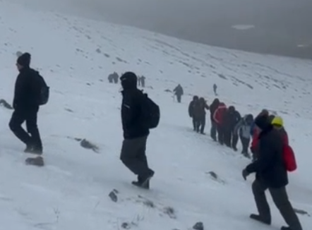 “Hiking” në dëborë, mes Ohrit e Prespës në Malin e Thatë