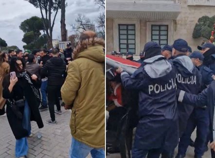 Sërish tensione para Kryeministrisë! Policia heq çadrën e ngritur nga protestuesit e “Shqipëria Bëhet”