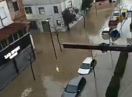 Moti i keq pushton vendin, ja si parashikohen ditën e ardhshme