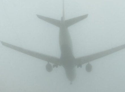 Moti i keq, ministrja Balluku tregon si është situata në Aeroportin e Rinasit: Ka vonesa ose shmangie të uljes së avionëve