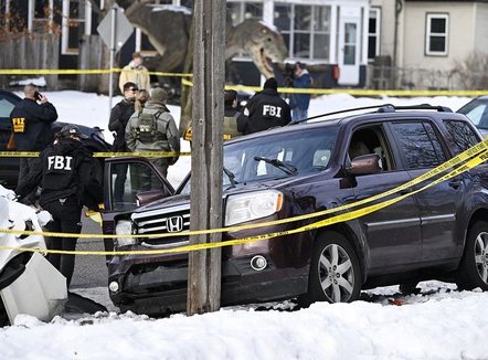 Agjentët e Imigracionit qëllojnë për vdekje një grua në Minneapolis: Donte të na shtypte me makinë