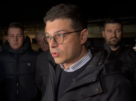 Ministri Vengu ndjek nga afër situatën në Urën e Mifolit në Vlorë: Rreziku ende nuk ka kaluar!