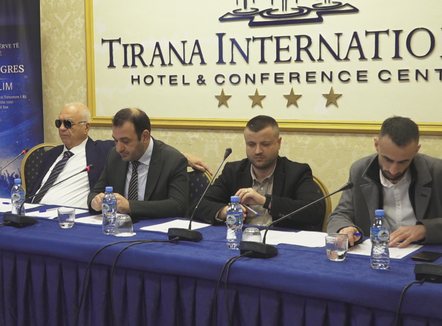 Të njëjtat halle për 35 vite, Shoqata e të Verbërve: Institucionet na kanë harruar