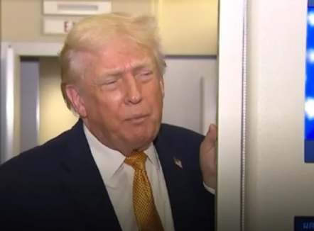 Trump “prezanton veten” si president në detyrë i Venezuelës