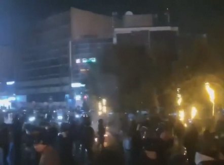 “Kundër ndërhyrjes në punët e brendshme” Kina dhe Rusia kritikojnë SHBA, por nuk ndërhyjnë në Iran 