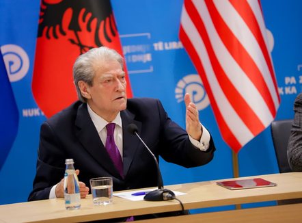 Berisha: E gjithë bota pret nga PD zgjidhje për situatën dramatike në Shqipëri! Shteti i përmbyti shqiptarët në këtë fillim viti