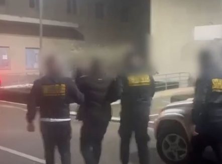 “Siguria në burgje është vijë e kuqe”, Ministri i Drejtësisë reagon për operacionin në Elbasan: SHKBB do të shtojë kontrollet 