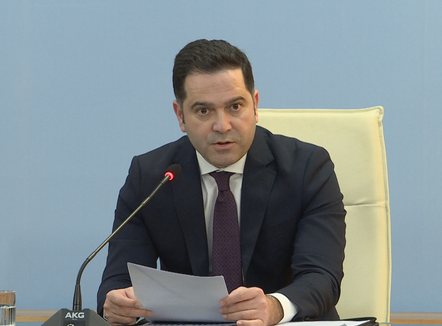 Nga aksioni në aksion, Tatimet në “sitë” tregtinë online, aksionet dhe makinat