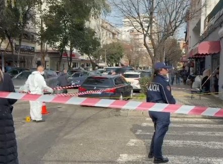 Plagosi të bijën me thikë, arrestohet Mikel Ndoji