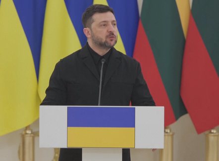 ''Rusia dhe Ukraina më pranë paqes?’’ Zelenski: Gati dokumenti me garancitë e sigurisë, pritet firma