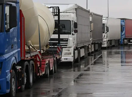 Ballkan: Protesta e furnitorëve kundër sistemit EES të BE