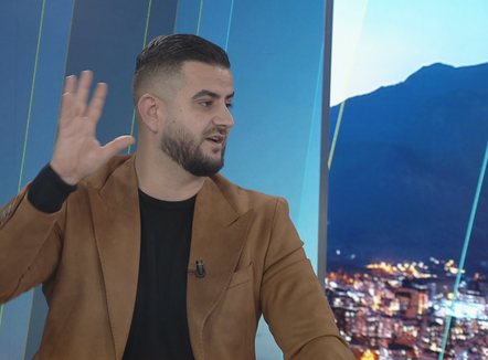 “S’ bëjnë opozitën e opozitës”, Gupi: Partitë e vogla duhet të jenë pjesë e reformave