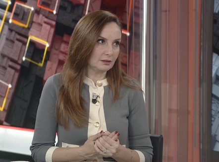 “Jo molotovë”, Tabaku “flakë për flake” me eurodeputetin: Shqetësimi për Ballukun shkon përtej PD