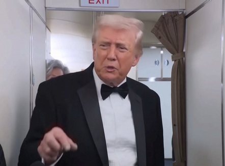 Dosjet Epstein, Trump: E patë që jam i pafajshëm?