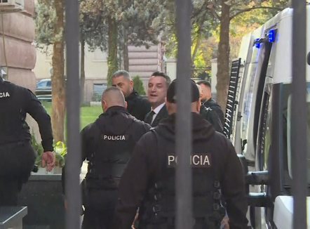 Pas 1 viti burg, Gjykata e Posaçme i refuzon lirimin Erion Veliajt