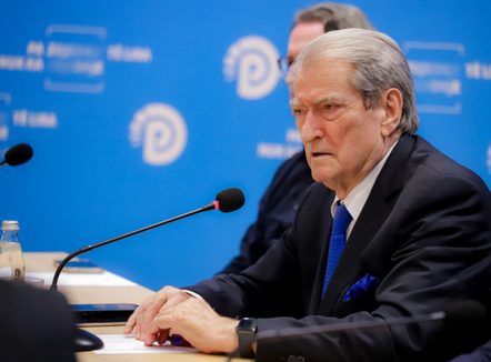 Protesta e opozitës, Berisha paralajmëron: Po shkojmë drejt ngujimit në bulevard!