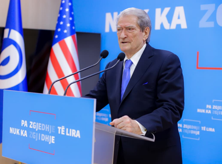 Kërkesat për rritje page, Berisha në mbështetje të gjyqtarëve: Rama ka përmbysur piramidën!