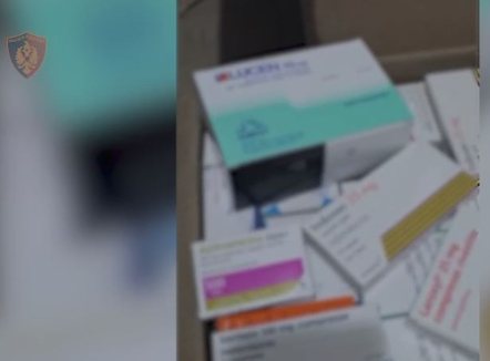 Transportonte medikamente kontrabandë, arrestohet 53-vjeçari në Vlorë, procedohet i biri