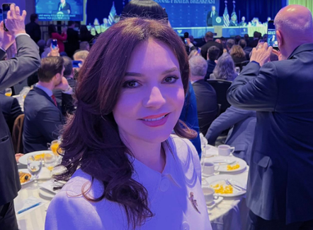 Pezullimi i vizave nga SHBA, ministrja Spiropali pranon ndikimin te familjet shqiptare