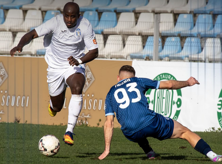 Tirana dhe Dinamo, sherr, karton i kuq dhe nga një pikë për secilën skuadër